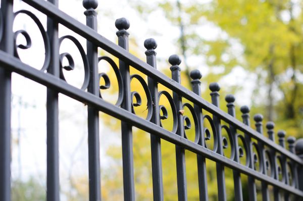 Wrought Iron Fence Cleaning in Portland