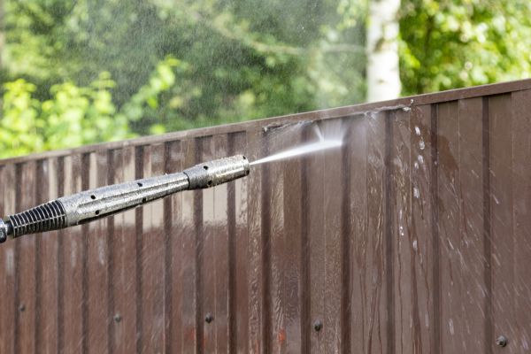 Vinyl Fence Cleaning in Portland