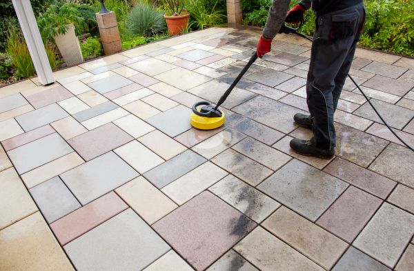 Patio Washing in Portland