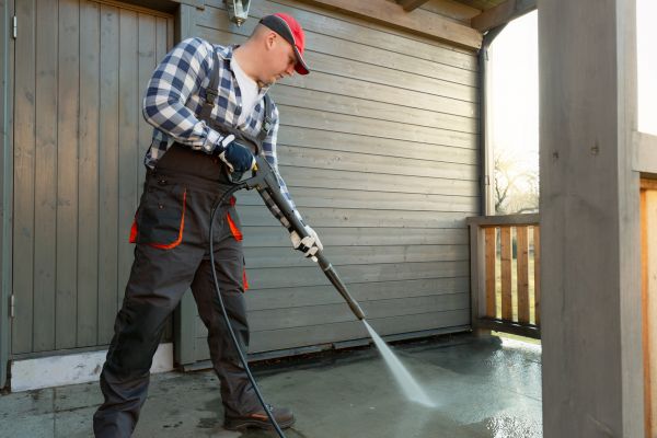 Porch Power Washing in Portland