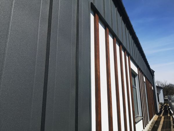 Aluminum Siding Power Washing in Portland