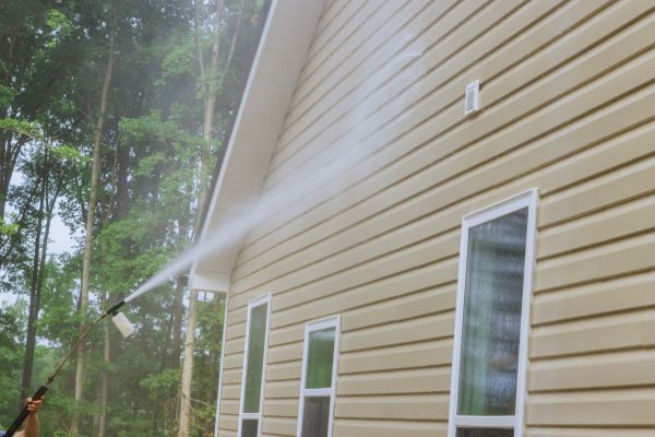 Home Siding Cleaning in Portland