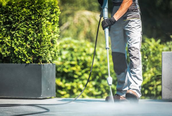 Patio Concrete Cleaning in Portland